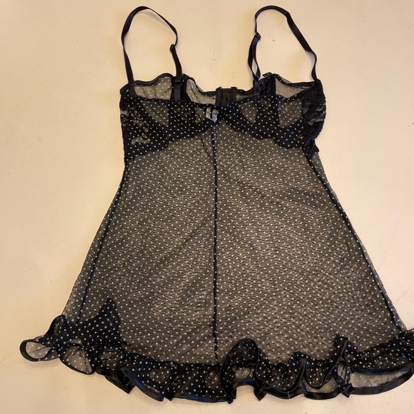 Vintage black and white polka dot lingerie - Picture 2 of 6